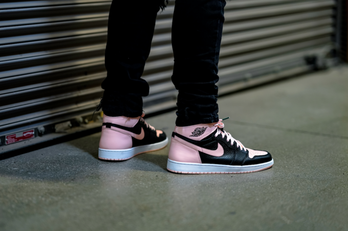 Air Jordan 1 High OG “Crimson Tint” 