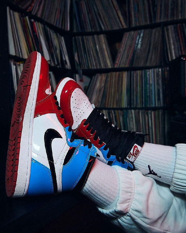 海淘AJ鞋一定别错过！北卡芝加哥！Air Jordan 1 Fearless种草图！