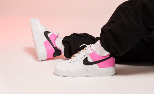 Nike Air Force 1 '07 SE女士空军一号
