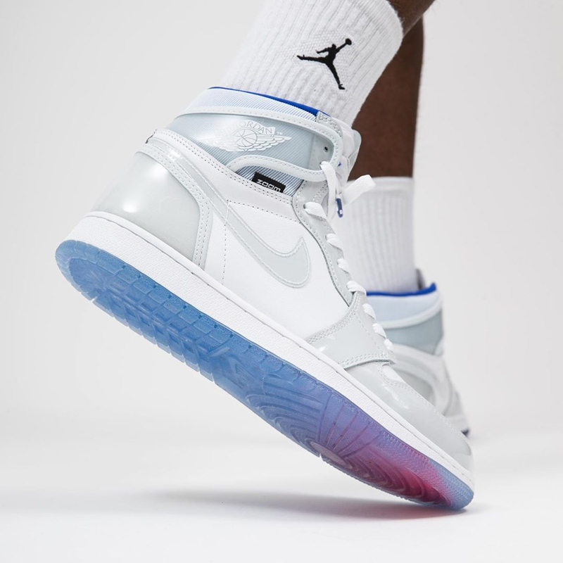 小 Dior 来了！Air Jordan 1 R2T 新配色周六上市海淘发售！