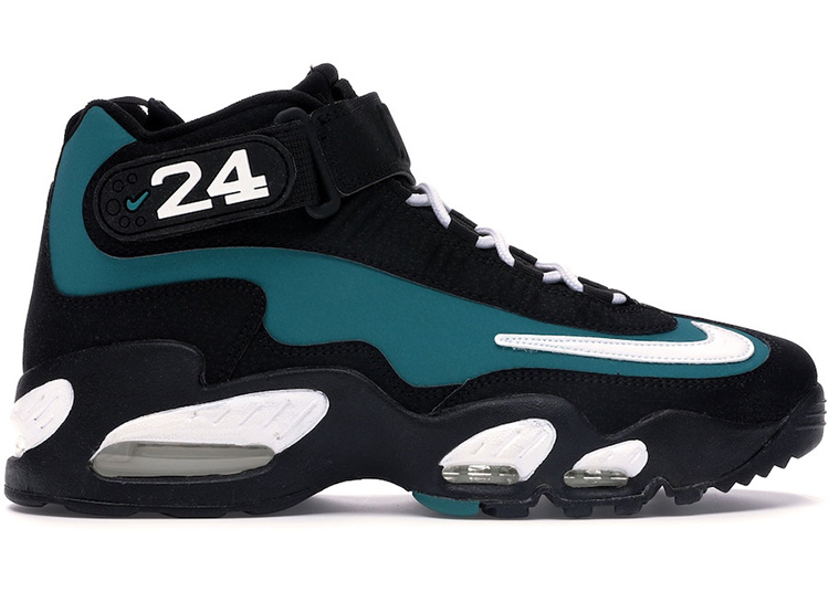 4月球鞋发售汇总！除了Yeezy 700 V3，还有8双重磅AJ等你海淘抢购！
