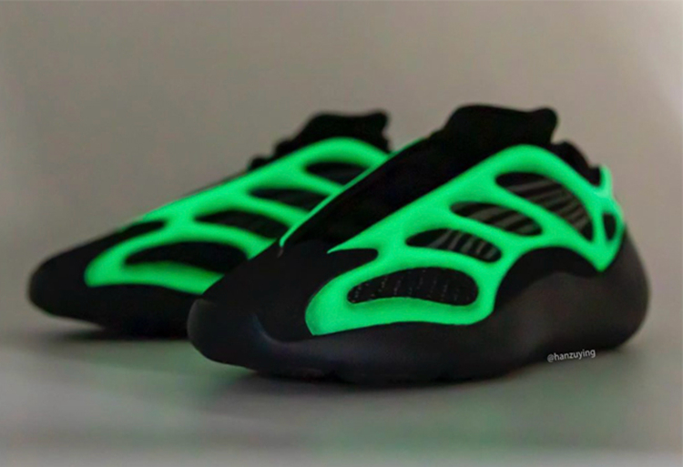 4月球鞋发售汇总！除了Yeezy 700 V3，还有8双重磅AJ等你海淘抢购！